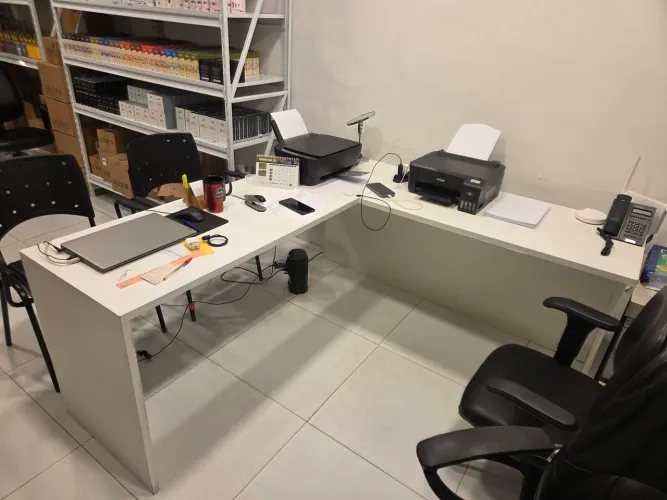 Mesa em L