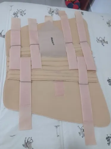 Ortopedia: Fixador de joelho em velcro