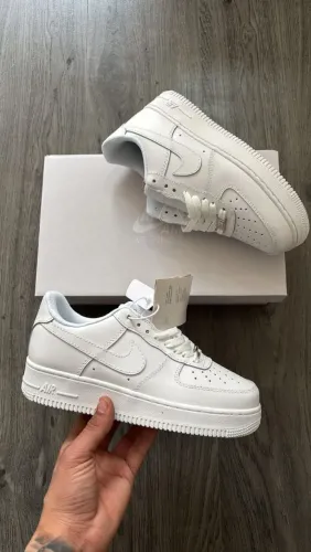 AIR FORCE 1 WHITE