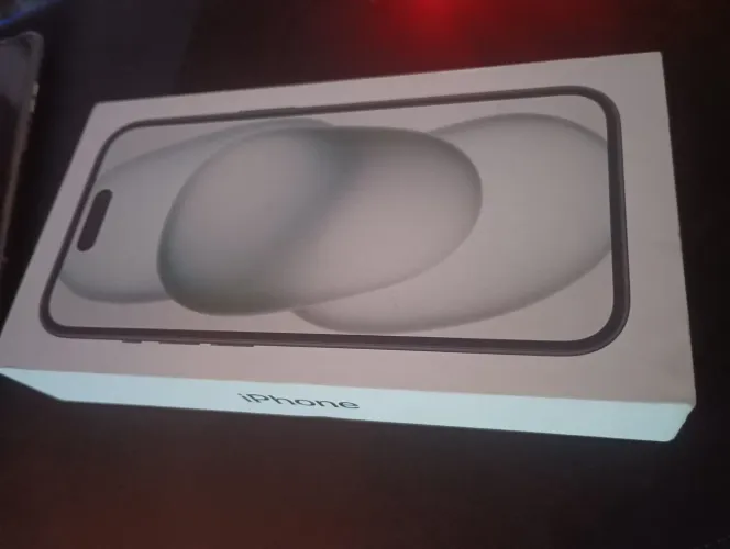 IPHONE 15 / 256 GB / NOVO LACRADO