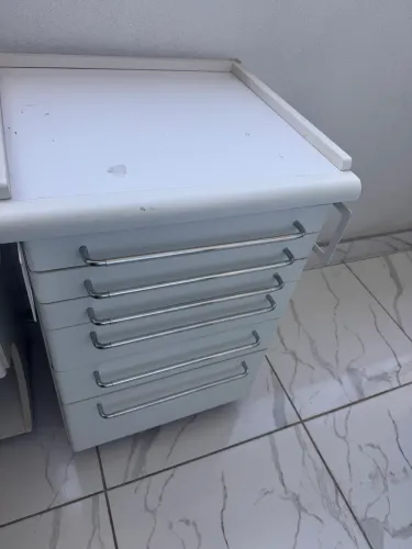 Armário odontológico