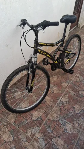 Bicicleta caloi aro 26
