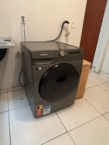Lava e seca