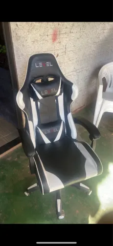Cadeira gamer LEVEL