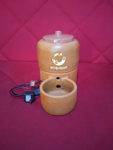 Bebedouro de água para pets cerâmica Acquapet