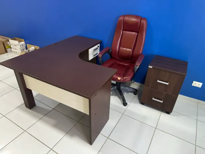 MESA ESCRITÓRIO LUXO 