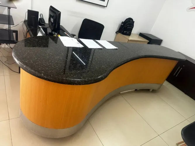 Balcão mármore Recepção