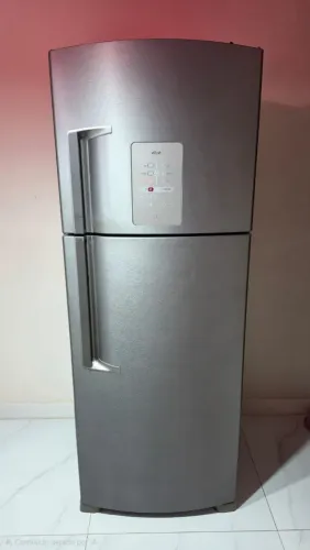 Geladeira semi nova