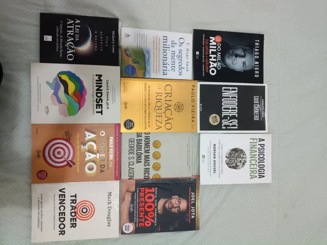 Livros de educação financeira