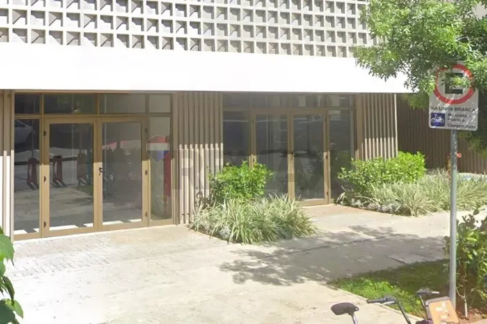 Loja Comercial de 357,35m² em Frente ao Metrô Butantã | Espaço Novo, Flexibilidade para Ad