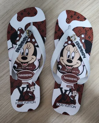 Chinelos havaianas