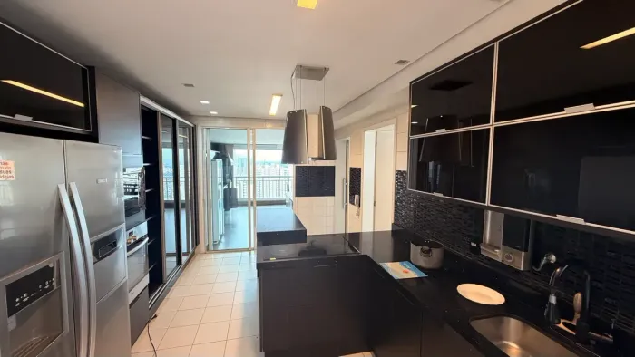 APARTAMENTO DE 177 M² LOCAÇÃO CONDOMÍNIO PAULISTANO MORUMBI