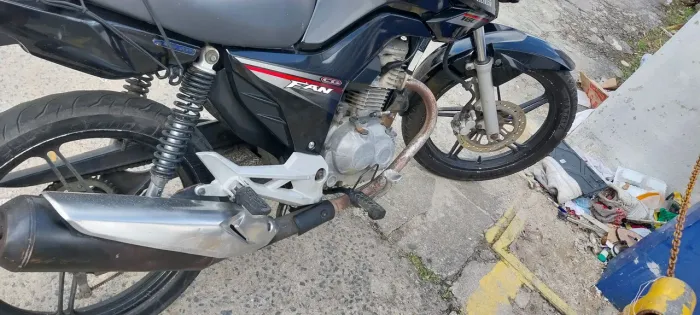 Vendo fan 160 flexione 2016 motor ótimo melhor que nova preta único dono.