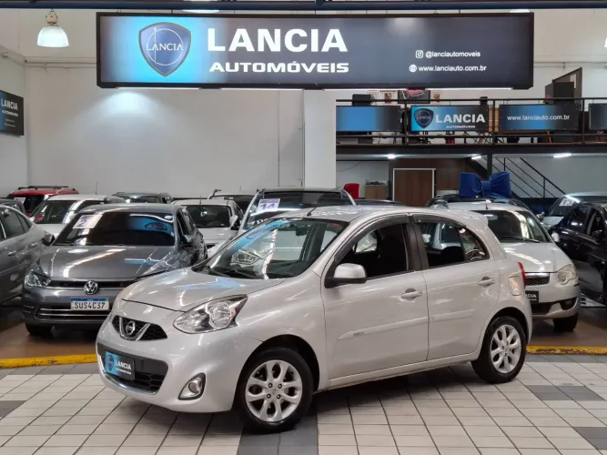 Nissan March SV 1.6 16V Flexstart 5P Mec. 2015