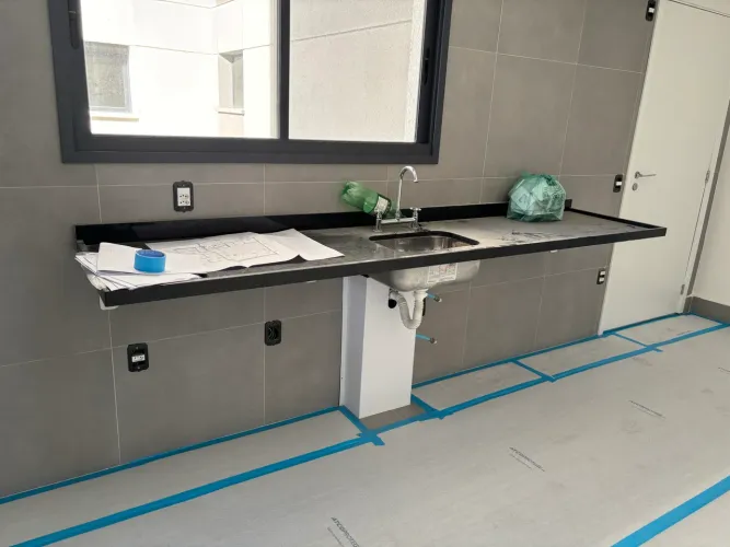 Bancada cozinha com pia