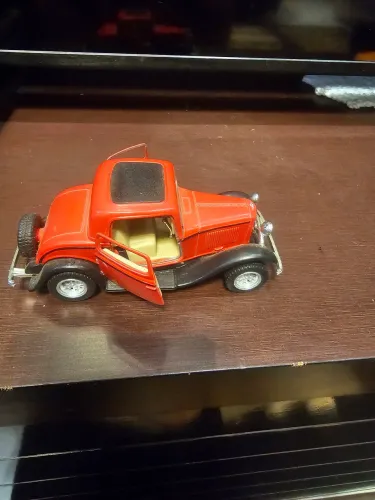Carrinho de metal