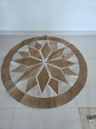 Tapete mandala de couro