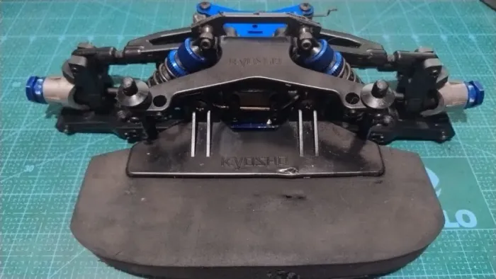 Suspensão Dianteira completa do Kyosho Inferno GT2
