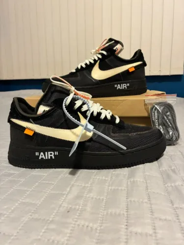 DESAPEGO TÊNIS SNKRS. NIKE X OFF WHITE, ADIDAS, VERSACE, YEEZY 350. 