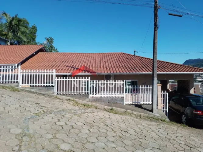 Casa em Beco Arnoldo Molinari - Santana - Rio do Sul/SC