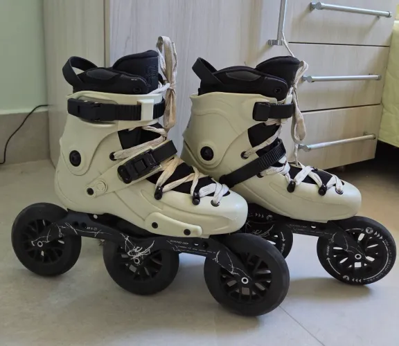 Patins - Bota FR Areia + Base Traxart 125mm