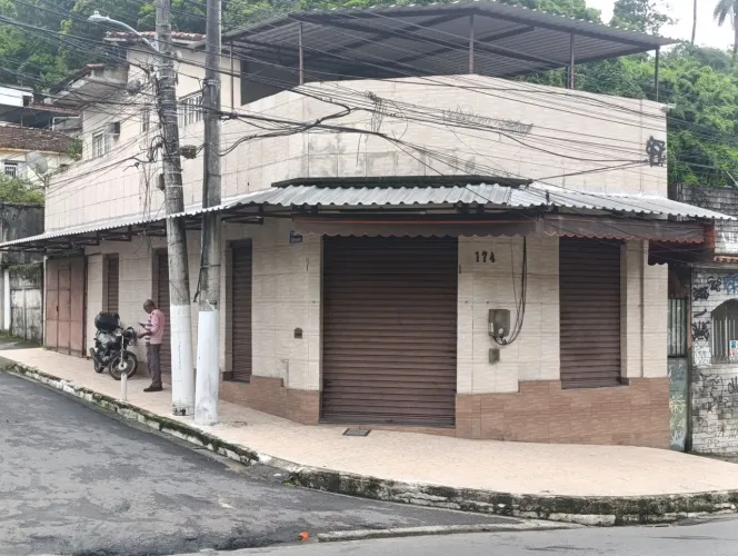 Loja no Fonseca muito grande tudo novo