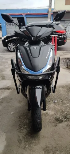 Yamaha fluo 5900km rodados somente 