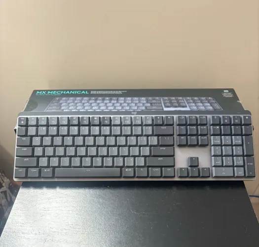 Teclado Logitech MX Mechanical