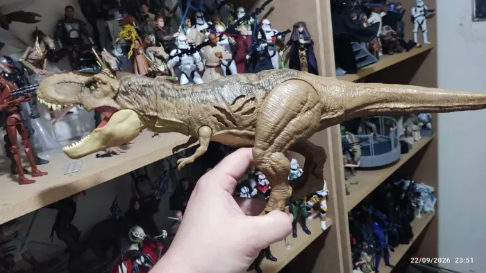Jurassic park Mattel tiranossauros rex damage