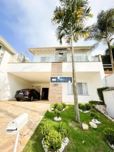 Casa com 5 DORMITÓRIOS no Condomínio ARUÃ ECO PARK