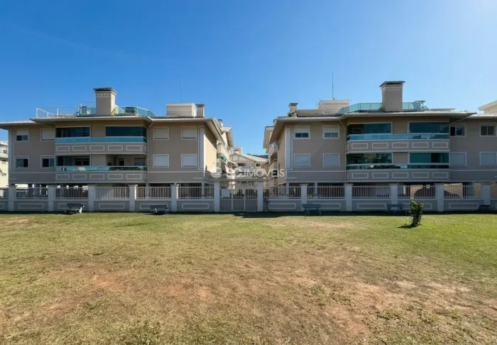 Apartamento 3 dormitórios em área nobre