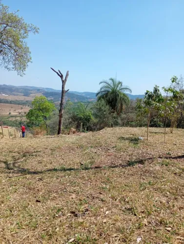 Terreno de 5 mil metros em azurita