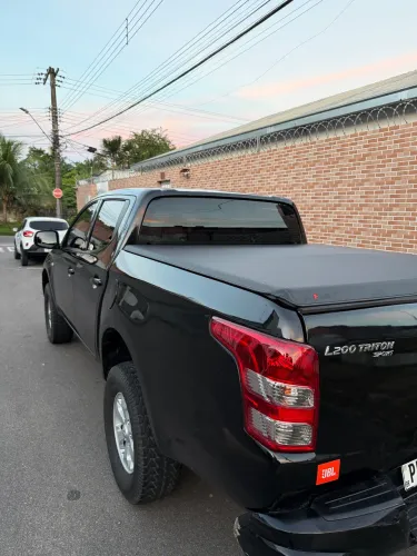 Mitsubishi L200 Triton Sport GLX 2.4 CD Diesel Mec. 2019