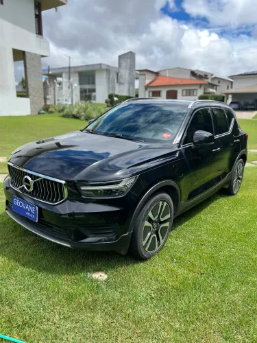 Volvo XC40 XC 40 T-5 Híbrido Momentum 1.5 262cv 2021