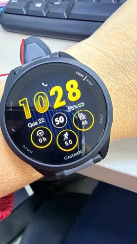 Garmin Forerunner 145 Music - R$1.400