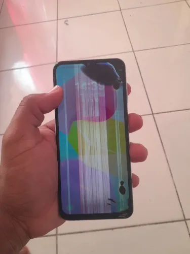 SAMSUNG M13 128GB SO TROCAR A TELA