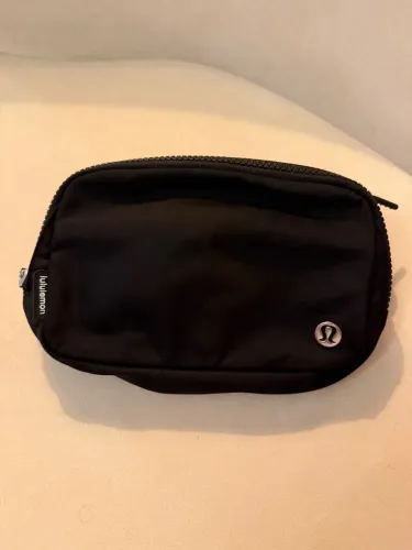 Pochete Lululemon