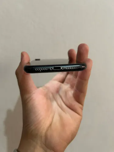iPhone XR 64Gb Preto