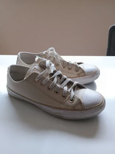 Tênis Converse Couro Bege