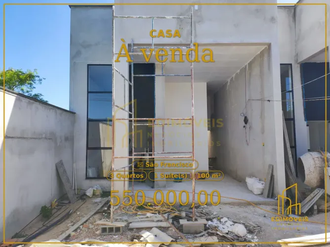 Seu Refúgio Perto da Praia: Casa com 3 Quartos em São Francisco, Serra/ES