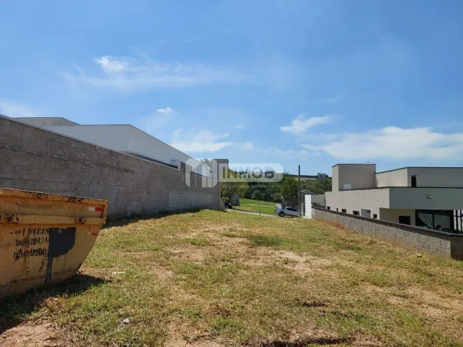 Terreno à Venda no Condomínio Cataguá Way Sul Taubaté - R$360mil