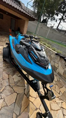 Jet Ski Seadoo 325 Rxtx
