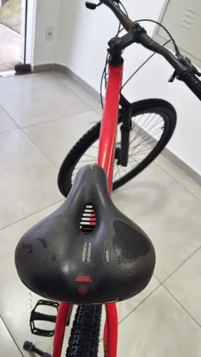 BICICLETA ARO 29 GTS FEEL - 24 MARCHAS.