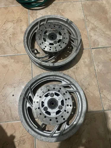Roda aro 8