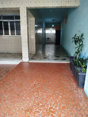 Imóvel para venda possui 140 metros quadrados com 3 quartos em Rocha - São Gonçalo - RJ