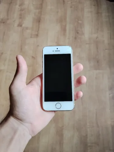 iPhone 5S para reutilização de peças 