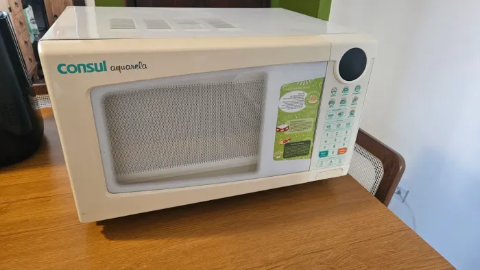 Microondas Consul Aquarela 25L