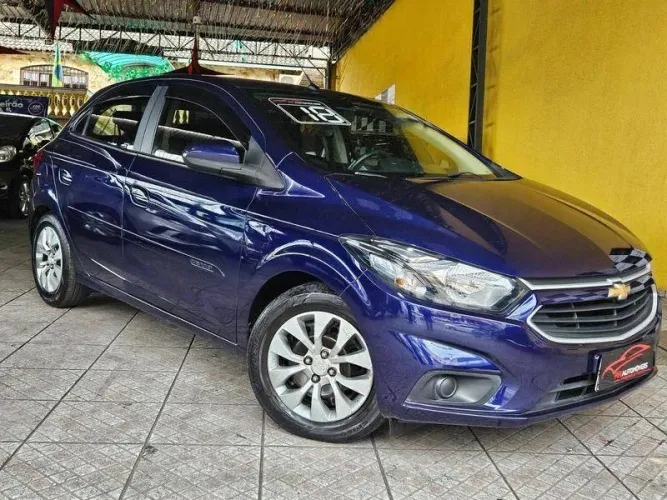 Chevrolet Onix Hatch LT 1.4 8V Flex Power Mec. 4P 2018