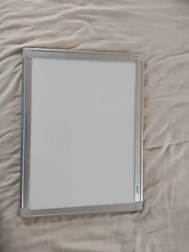 Lousa Magnética 30x40 cm - Moldura Alumínio - Ótimo Estado