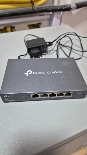 TP-Link Omada ER605 - Gigabit VPN Gateway